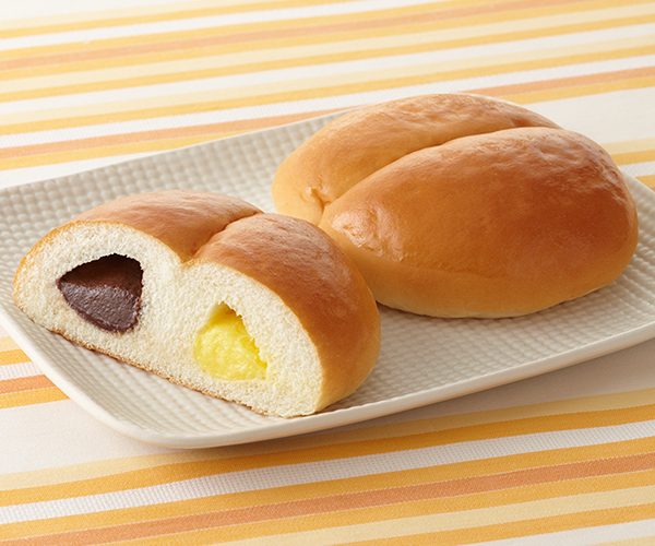 ヤマザキ　2色パン　チョコ&クリーム