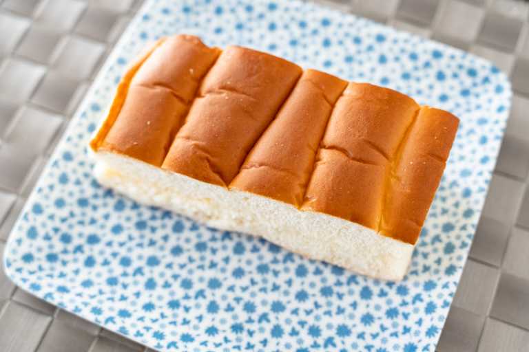 ニシカワ食品の牛乳パンの見た目