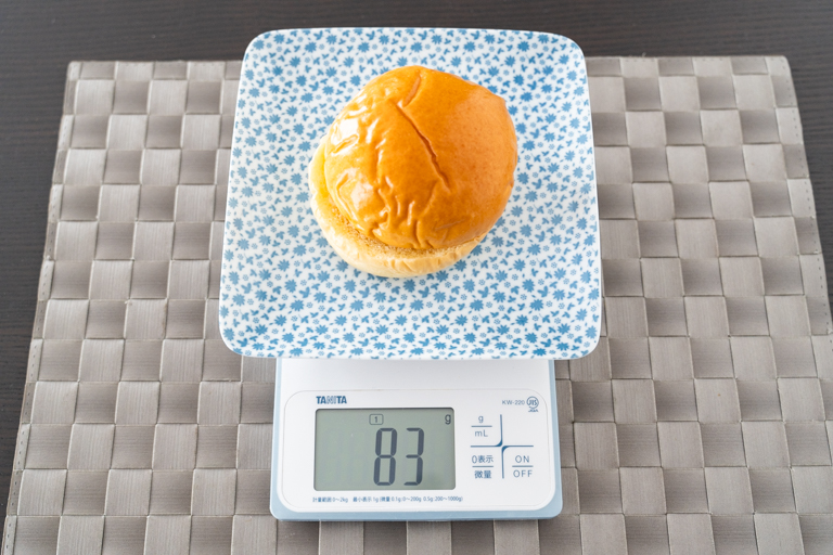 まいばすけっとと山崎製パンのコラボ商品、ブリオッシュサンドの重さ83g