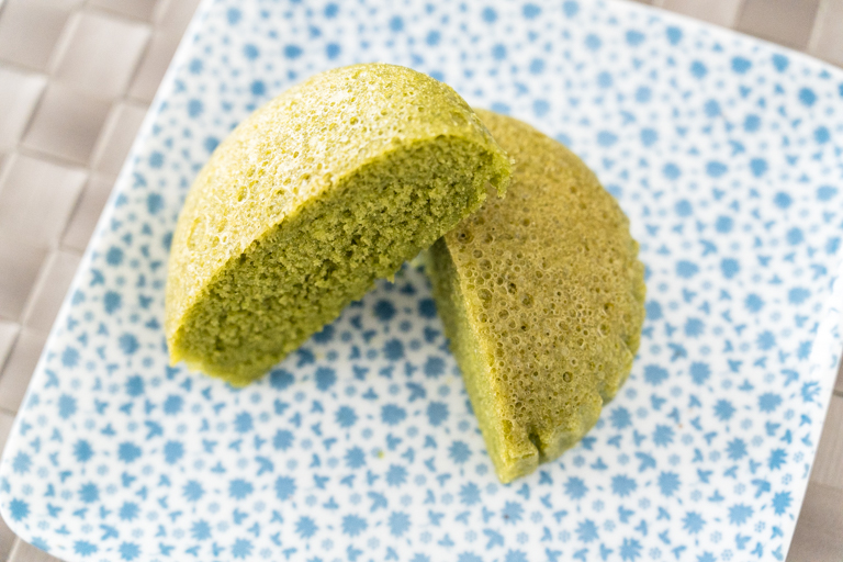 木村屋のジャンボむしケーキ宇治抹茶の断面